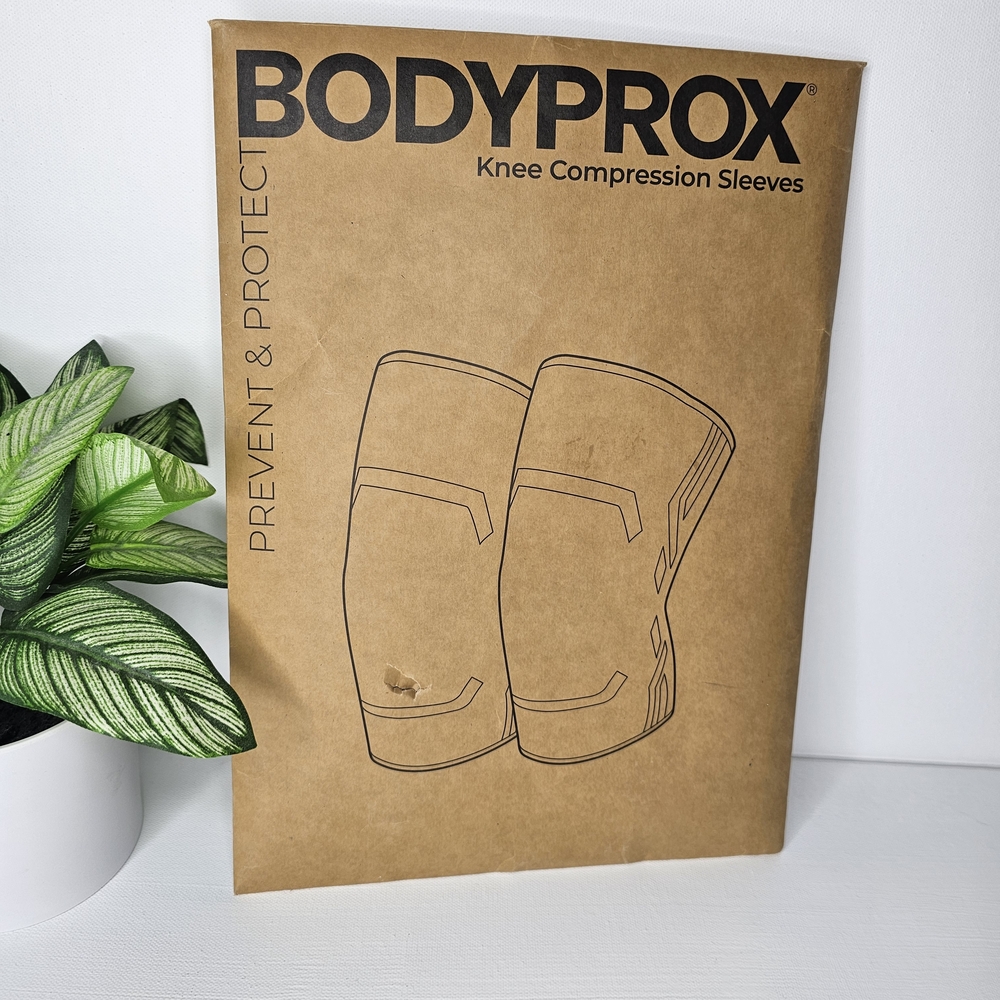 NWT BODYPROX Knee Compression Sleeves (Pair) – Size XL workouts or daily support